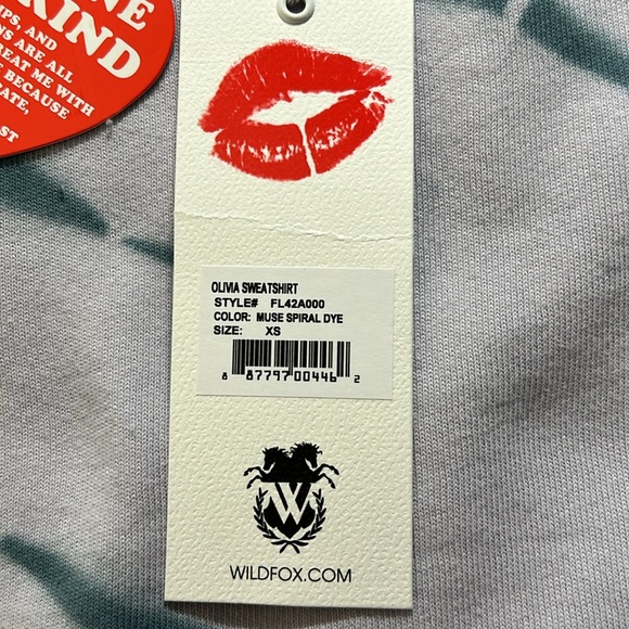 ⭐️Wildfox Olivia sweatshirt muse spiral dye nwt size xs - Picture 6 of 10